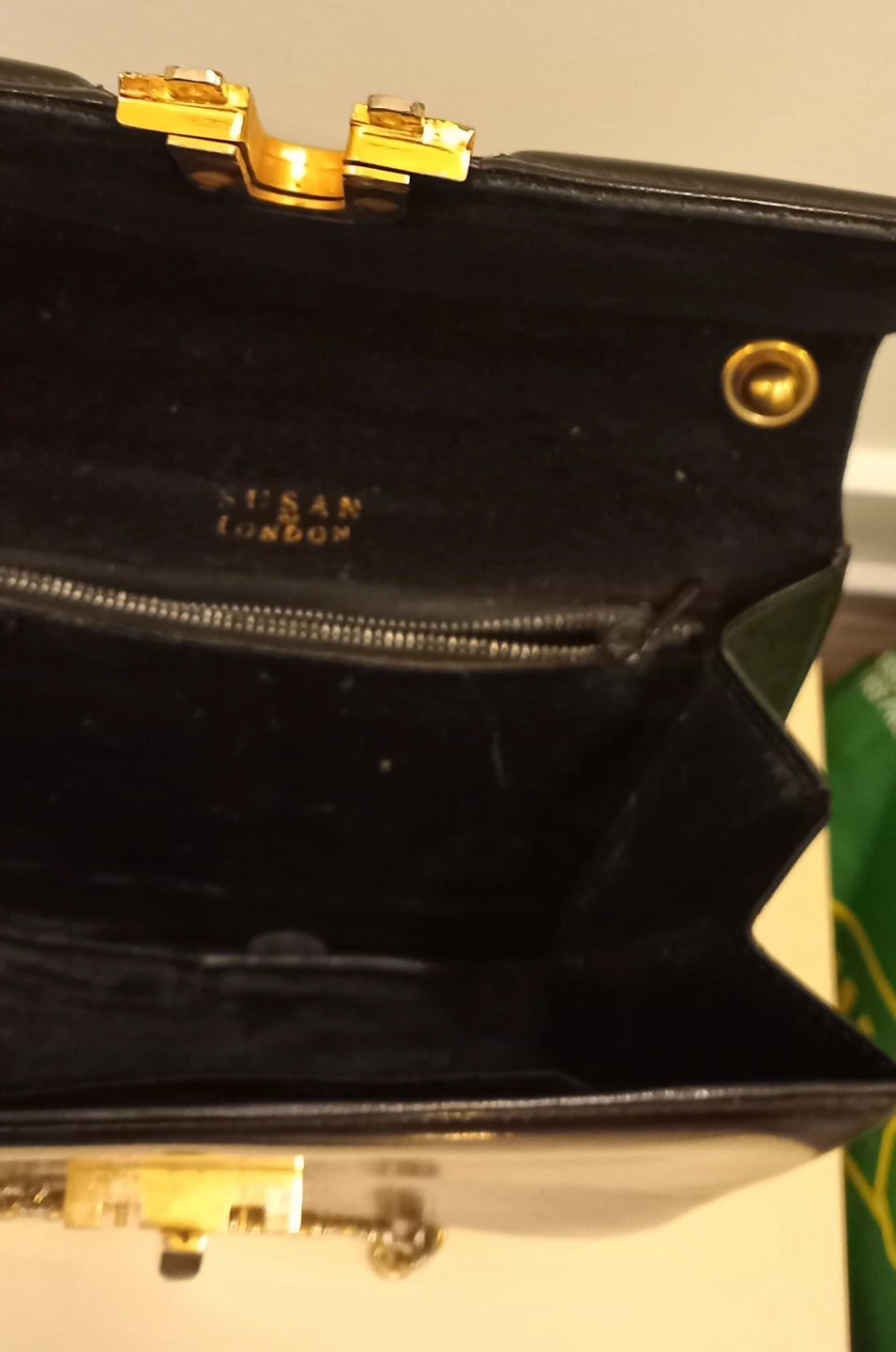 Susan London Black Suede & Leather Chain Shoulder Bag - photo 4