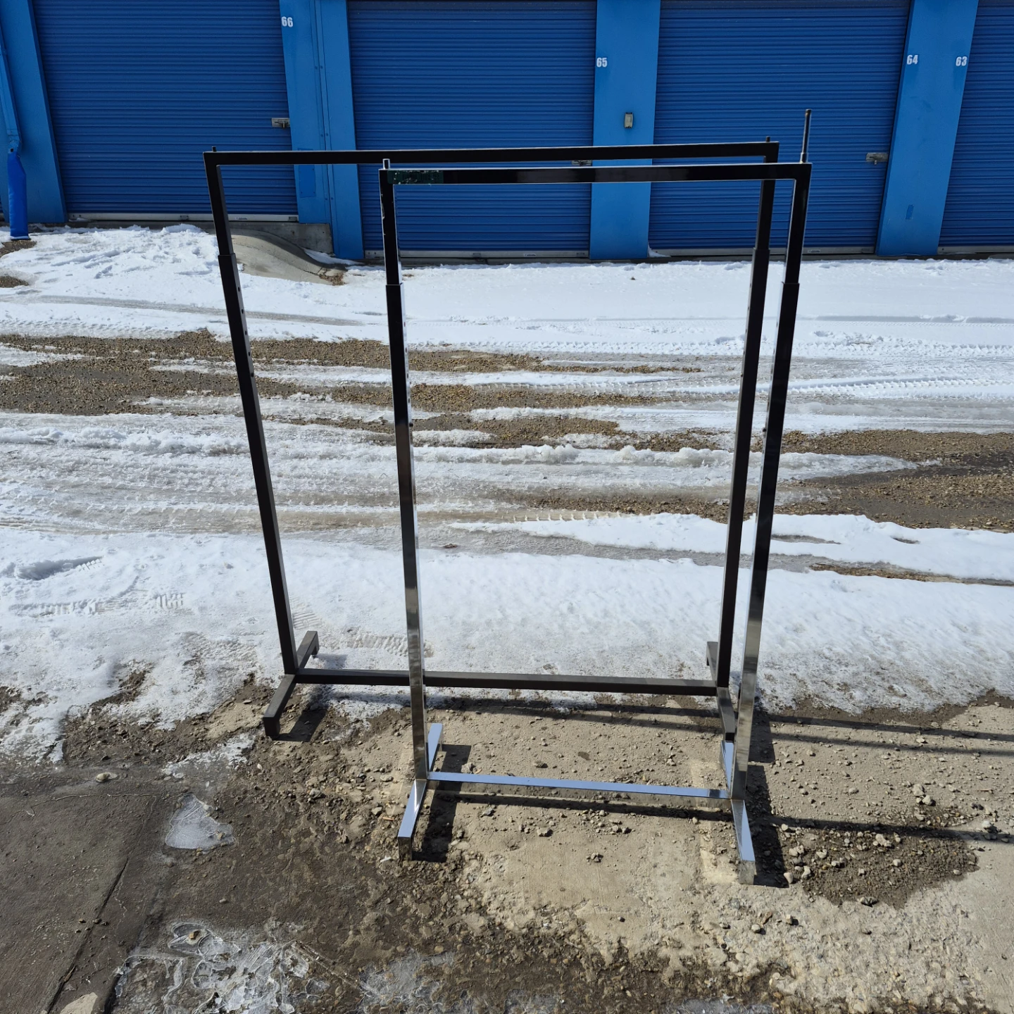 Commercial Clothing rack - photo 2