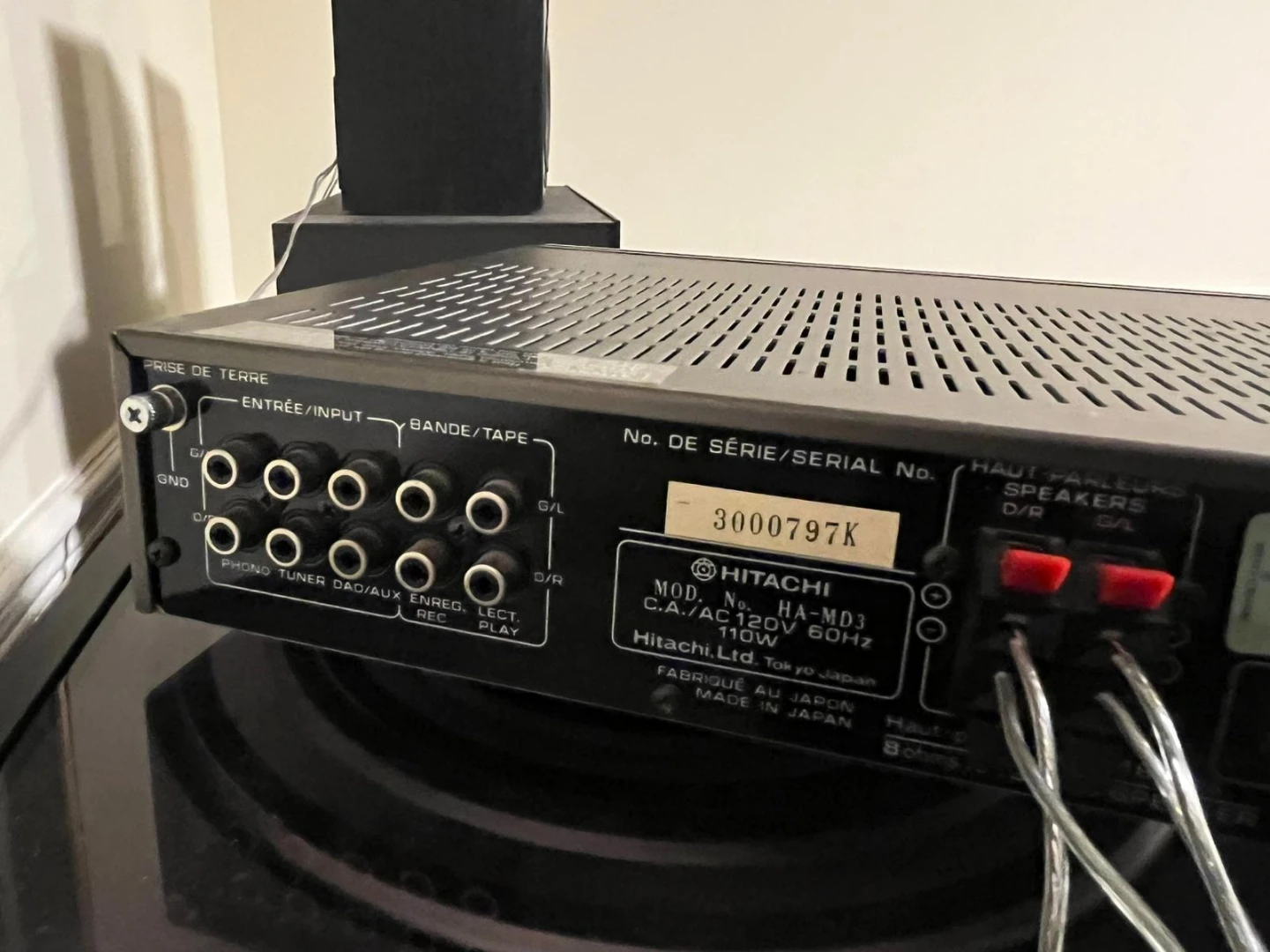 Hitachi HA-MD3 Stereo Amplifier - photo 4