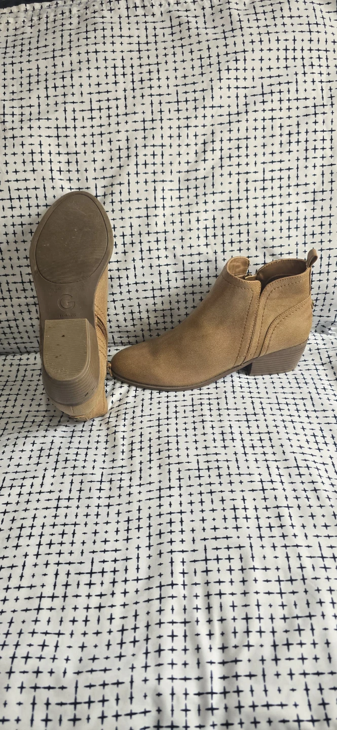 G by Guess Tan Suede Ankle Boots - photo 4