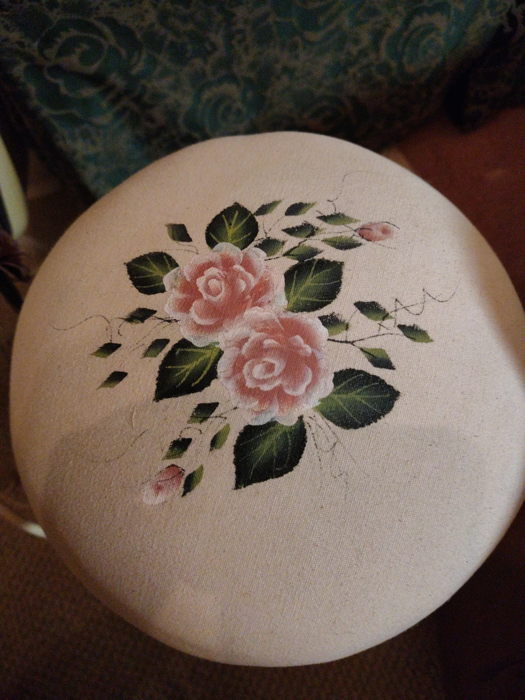 2 Cream Vintage-Look Shabby Chic Floral Accent Stools - photo 3