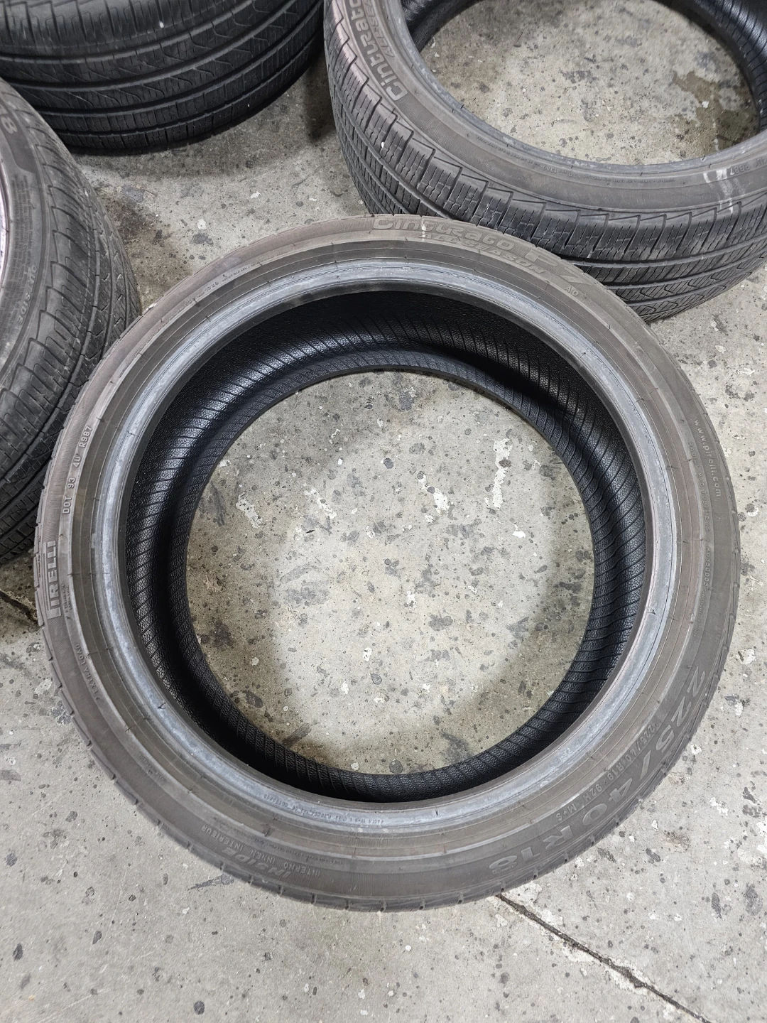All Season Tires 225/40R18 Pirelli Cinturato P7 - photo 5