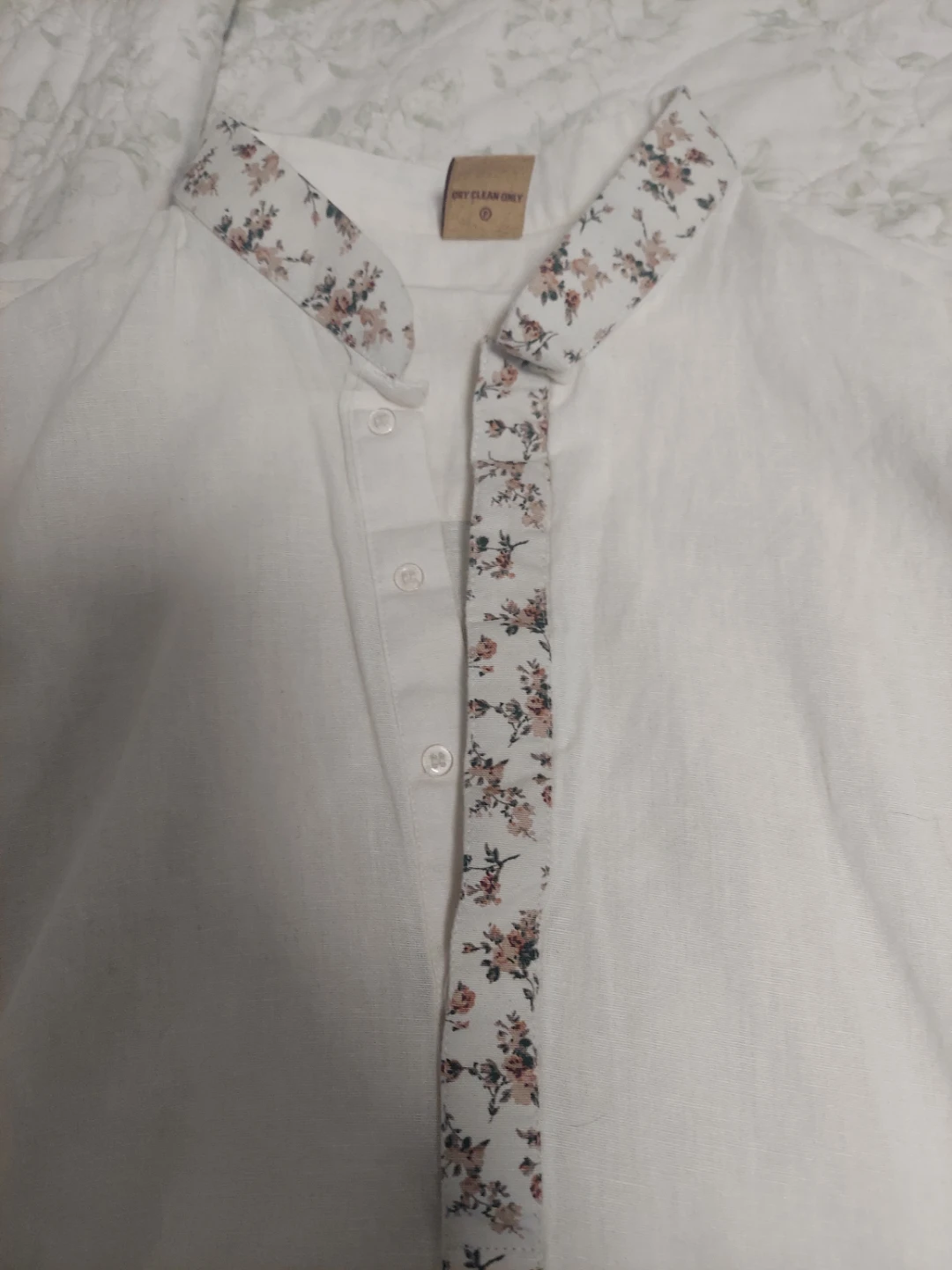 White Linen Blend panjabi with Floral Collar - Size L/40