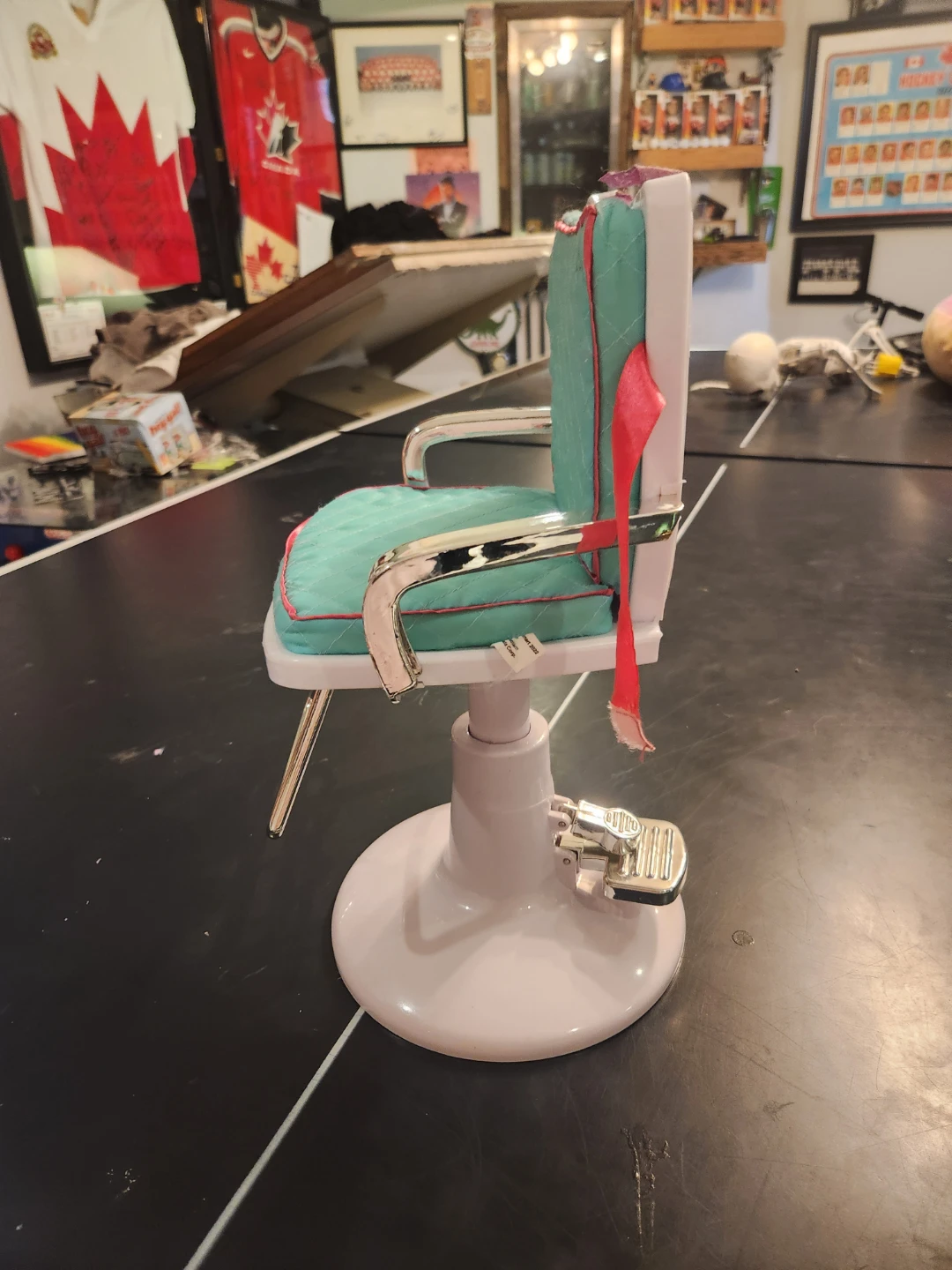 Kids Barber Chair Toy - photo 2