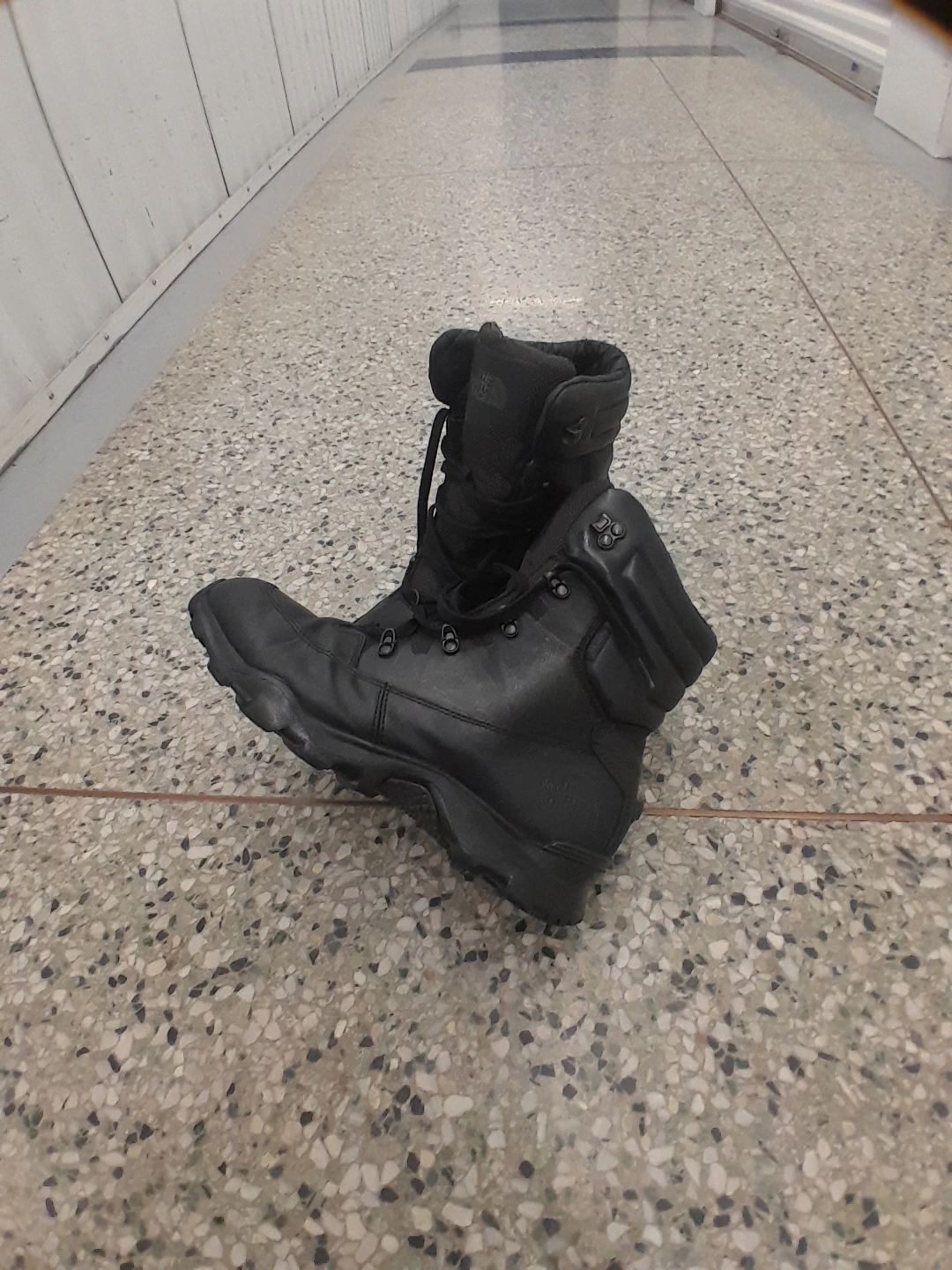 The North Face Black Hiking Boots Men's Size 9 - photo 3
