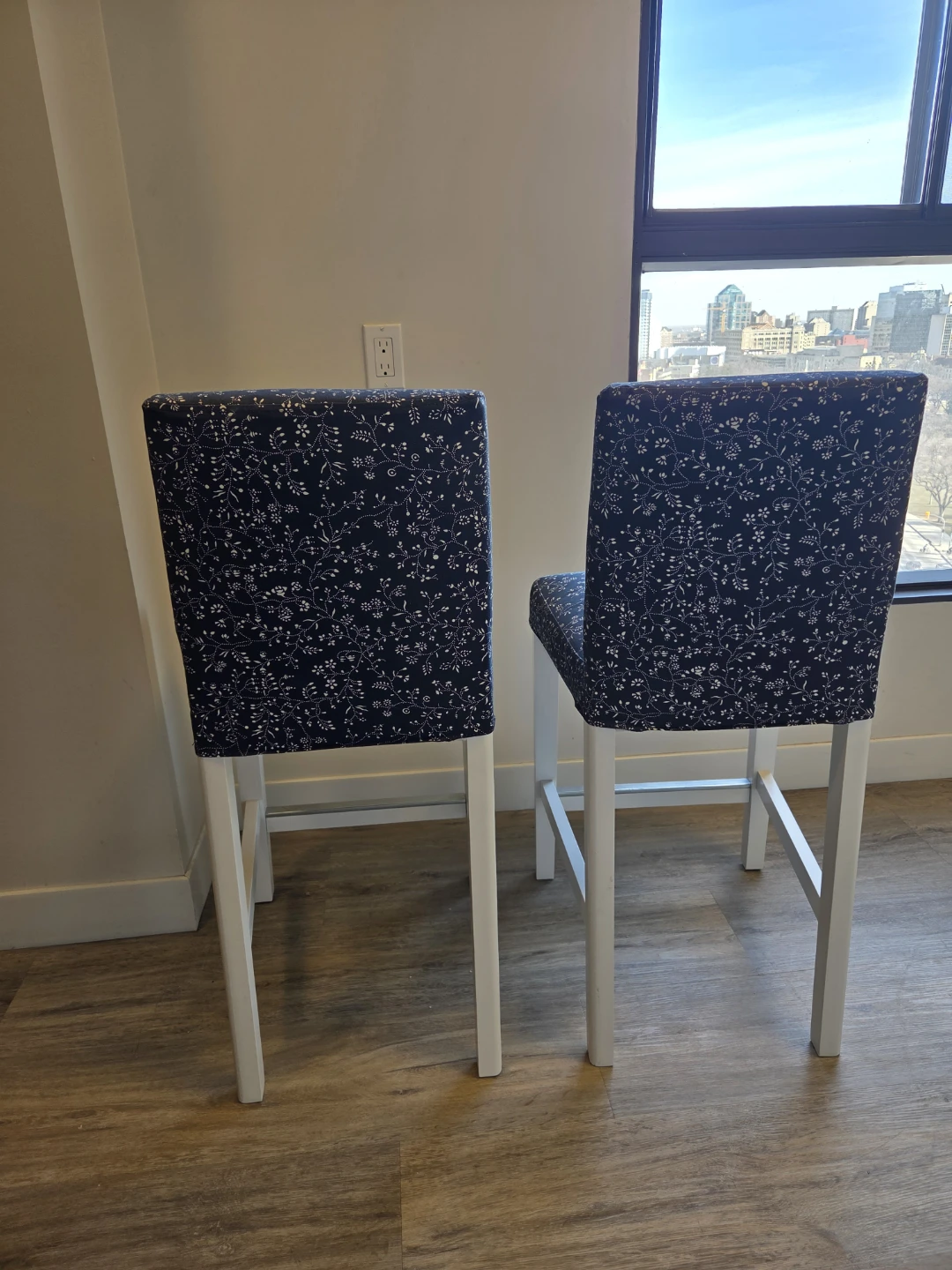 Set of 2 modern bar stools - photo 2