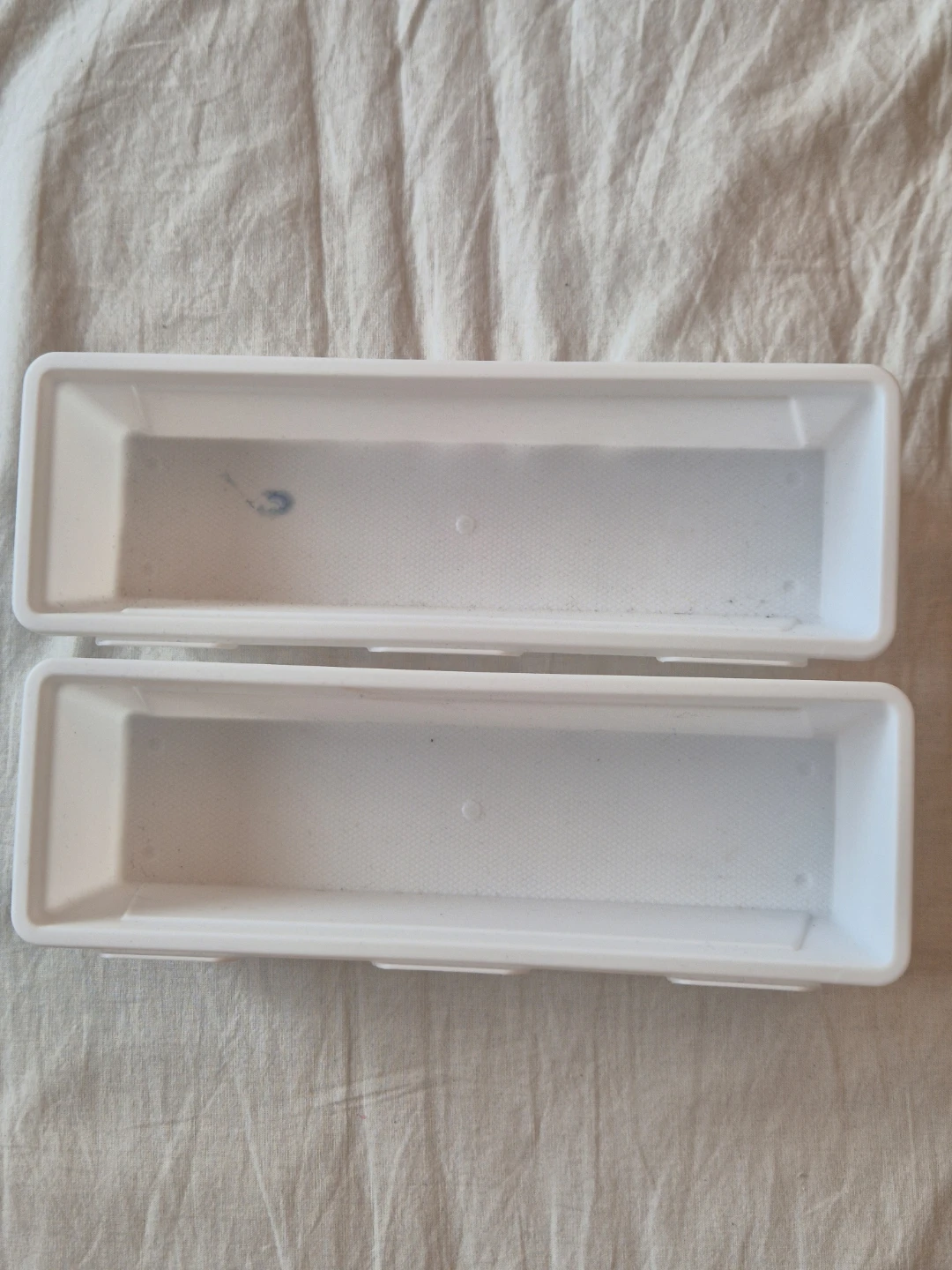 White Plastic Food Storage Containers (Set of 2)