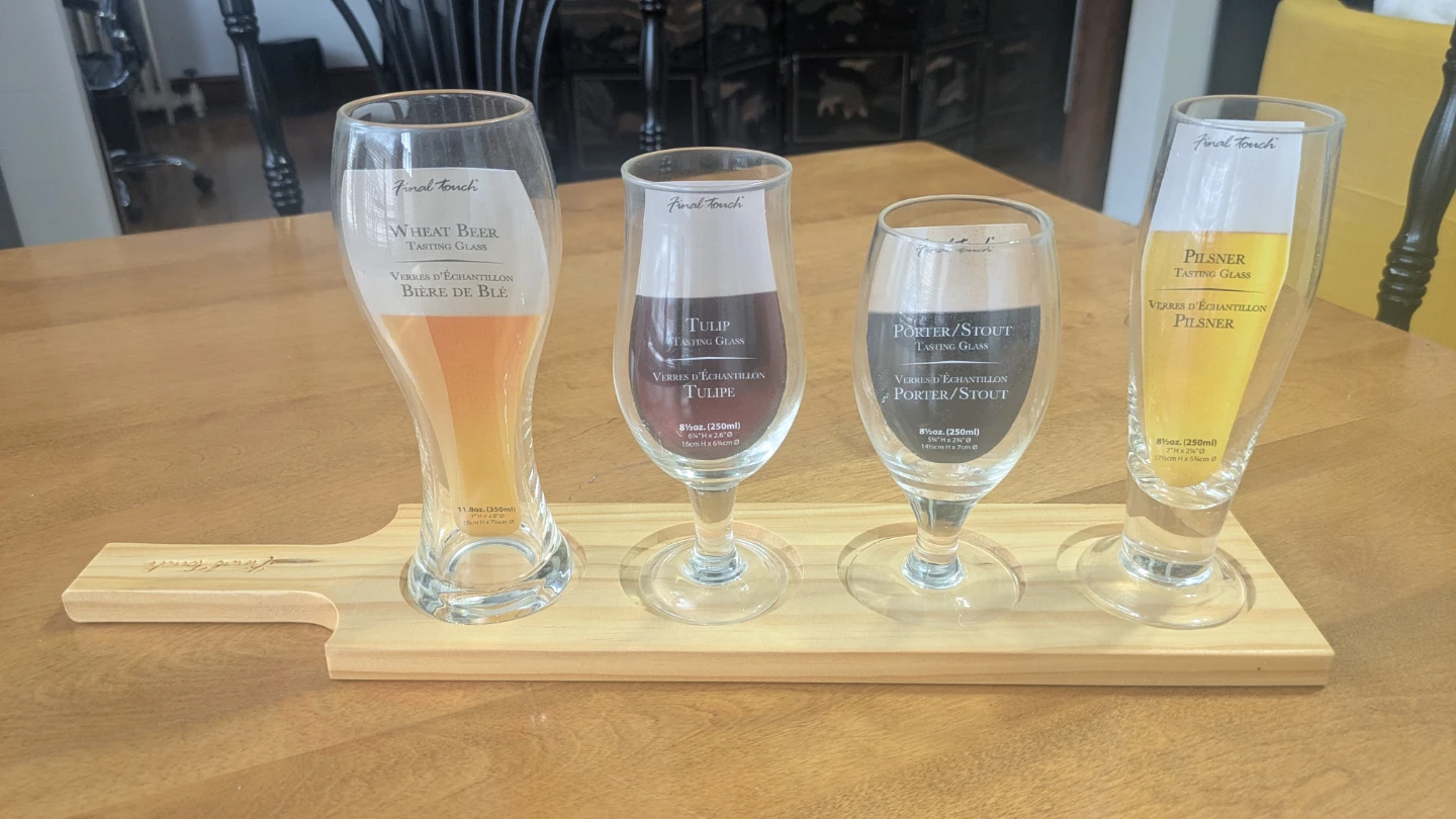 Final Touch Beer Tasting 6 Piece Glass Set with Wooden Paddle - photo 2