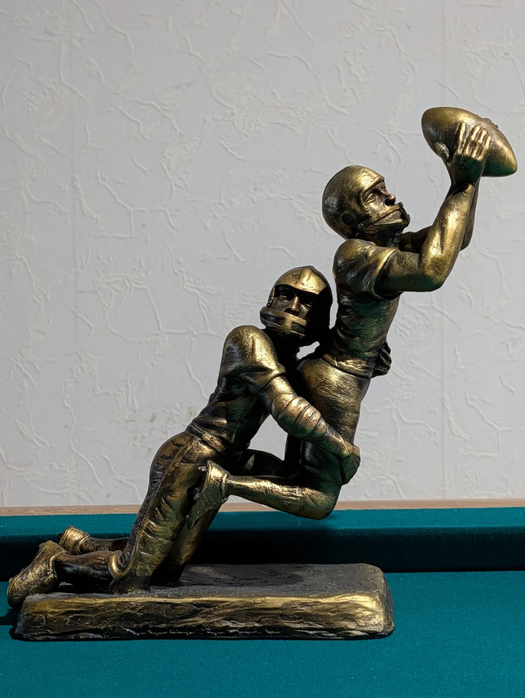 Football Sculpture Statue - photo 2