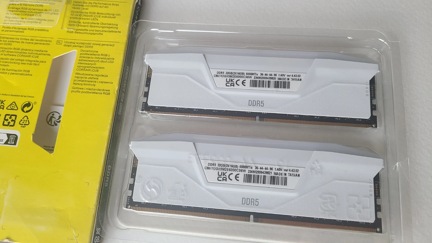32gb Computer memory Corsair Vengeance RGB DDR5 32GB RAM - photo 2