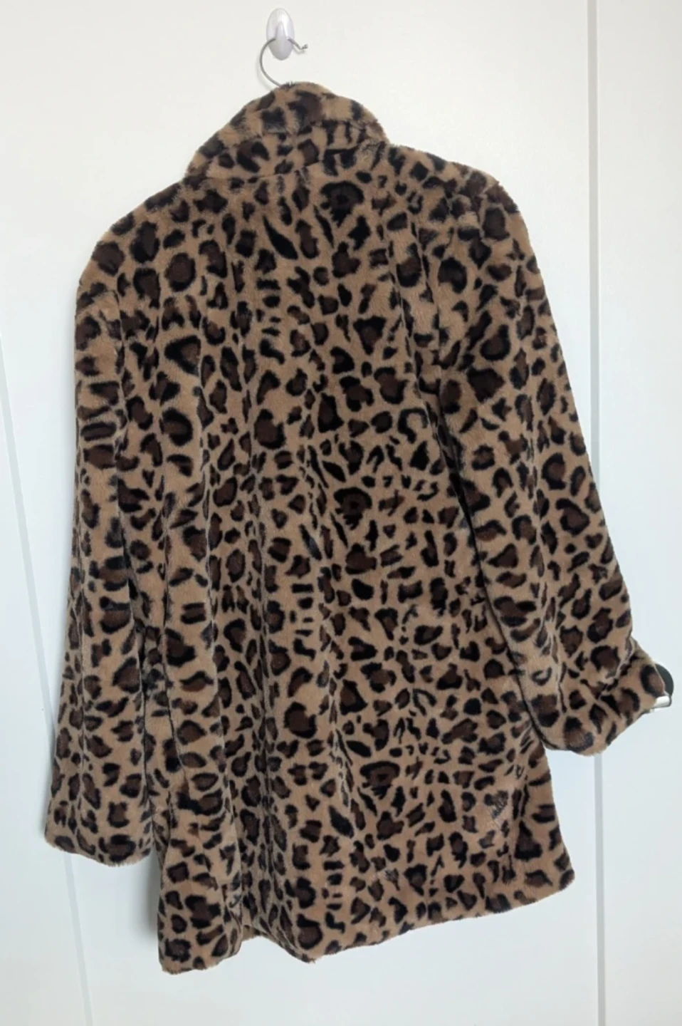 LOVE TREE Faux Fur Leopard Print Jacket - photo 2