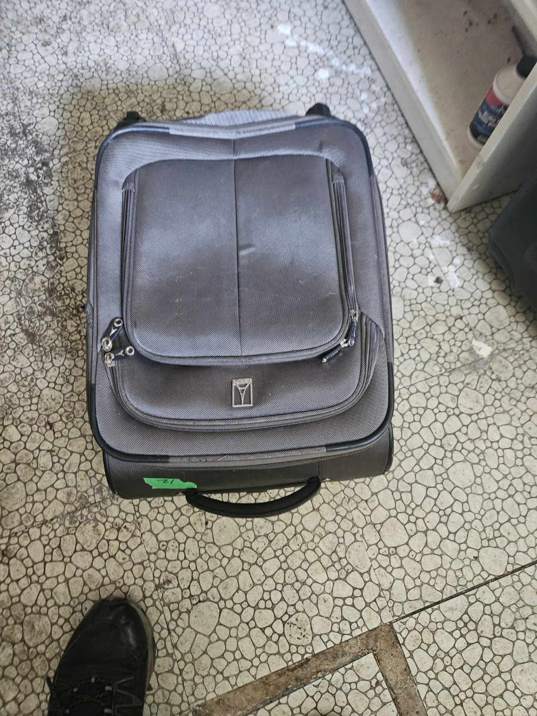 Travelpro Maxlite 5 Softside Suitcase - photo 2