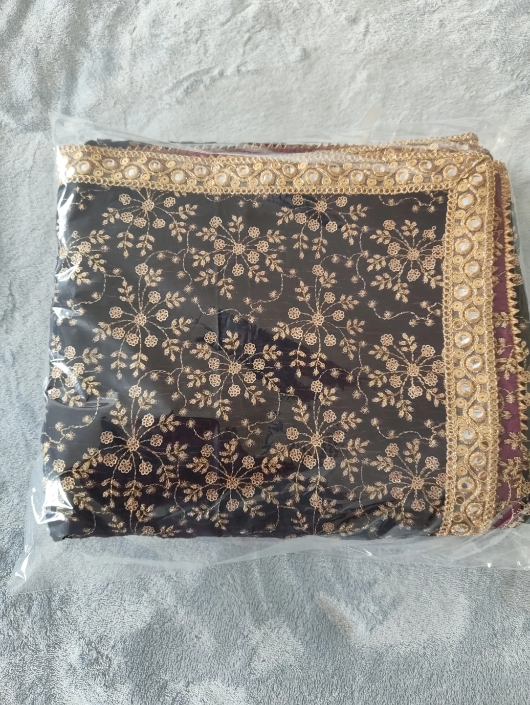 Embroidered Velvet Shawl 97" x 37" - photo 2