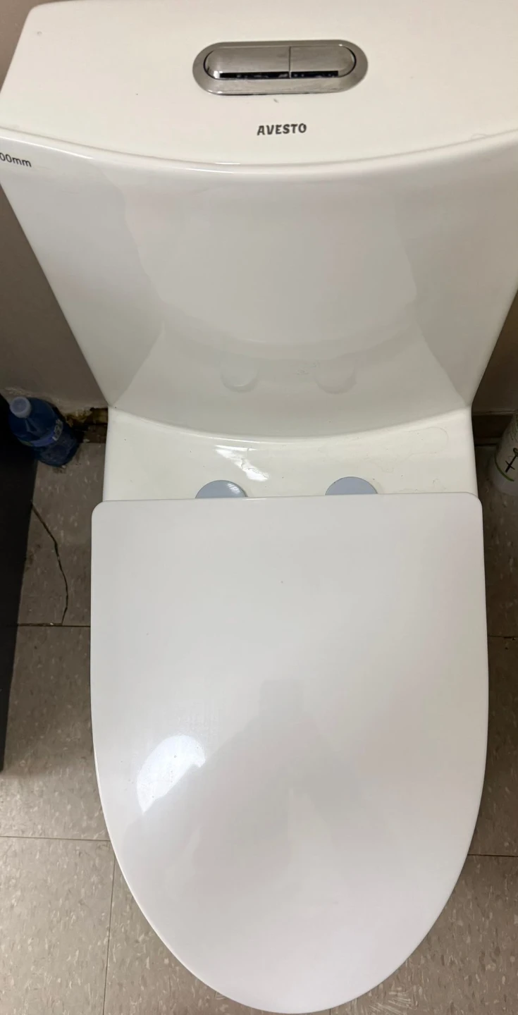 AVESTO White Toilet Bowl with Soft Close Seat - photo 3