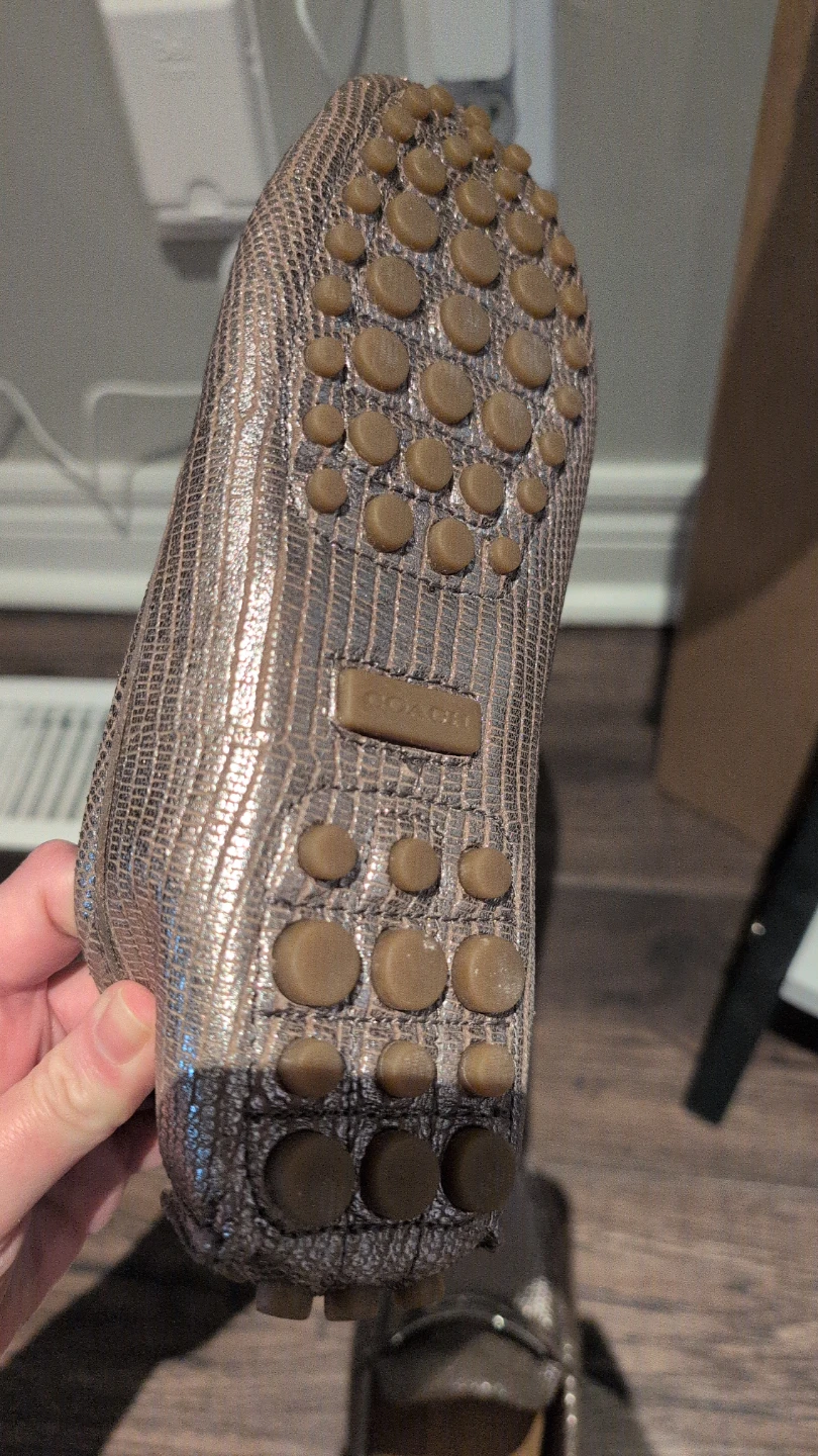 Coach Nola Loafers - Gold Textured Leather - Size 8B - photo 3