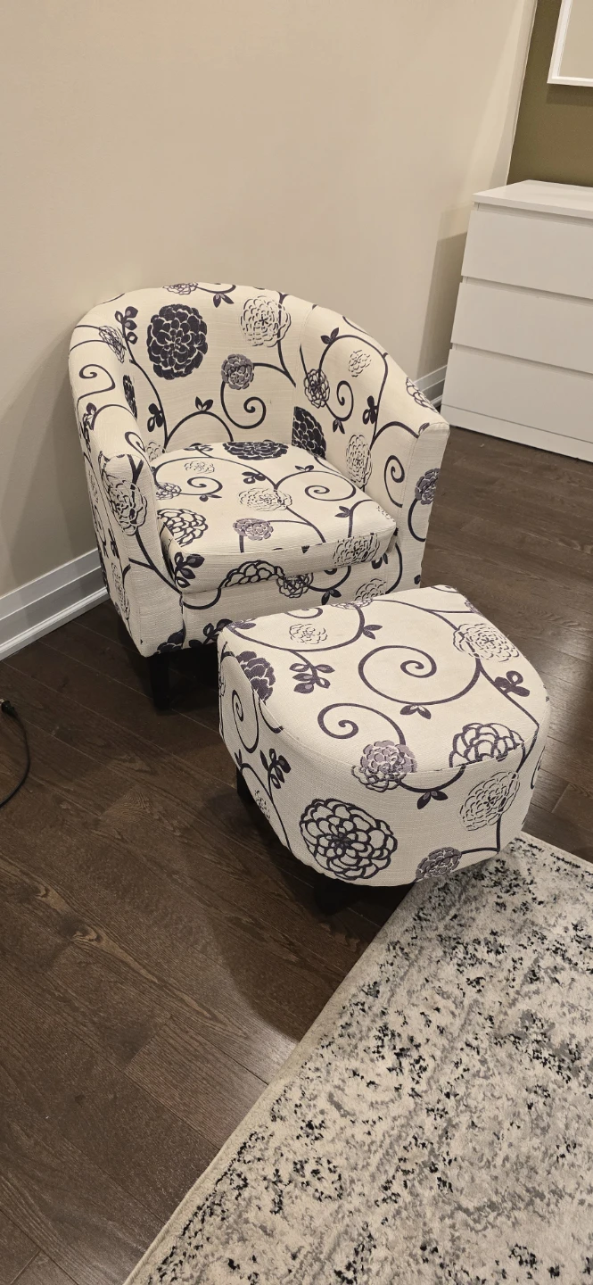Accent Chair with Ottoman Floral Pattern