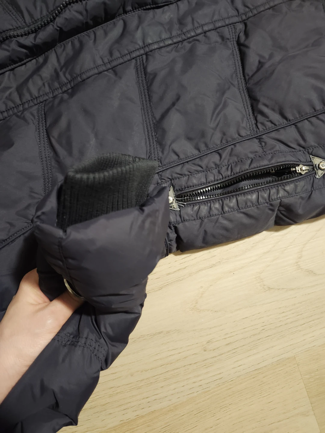 Women's Navy Puffer down Coat with Fur Trim - photo 3