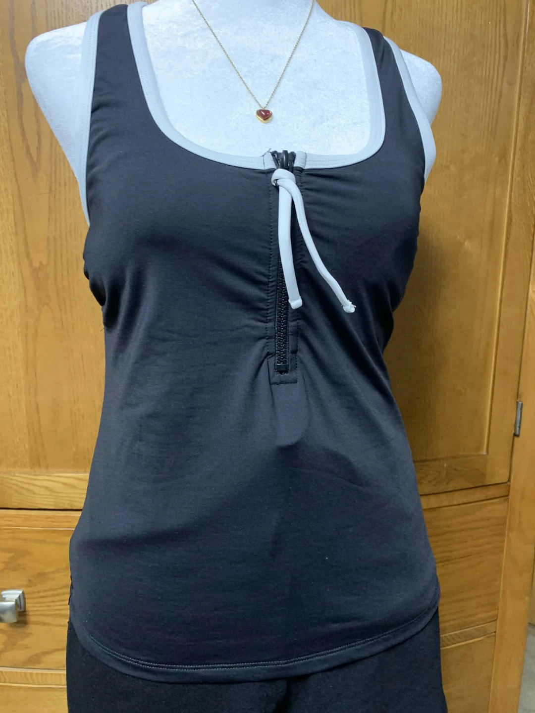 Anne Cole Locker Black Tank Top - Size M - photo 2