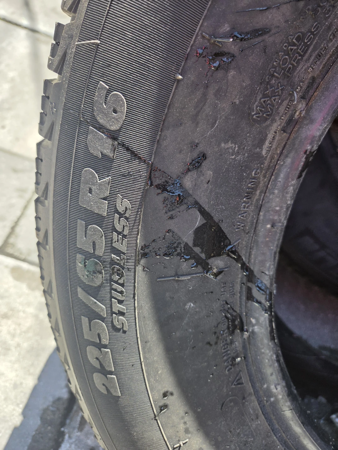 Michelin X-Ice Studless Winter Tires (Set of 4) - 225/65R16 - photo 3