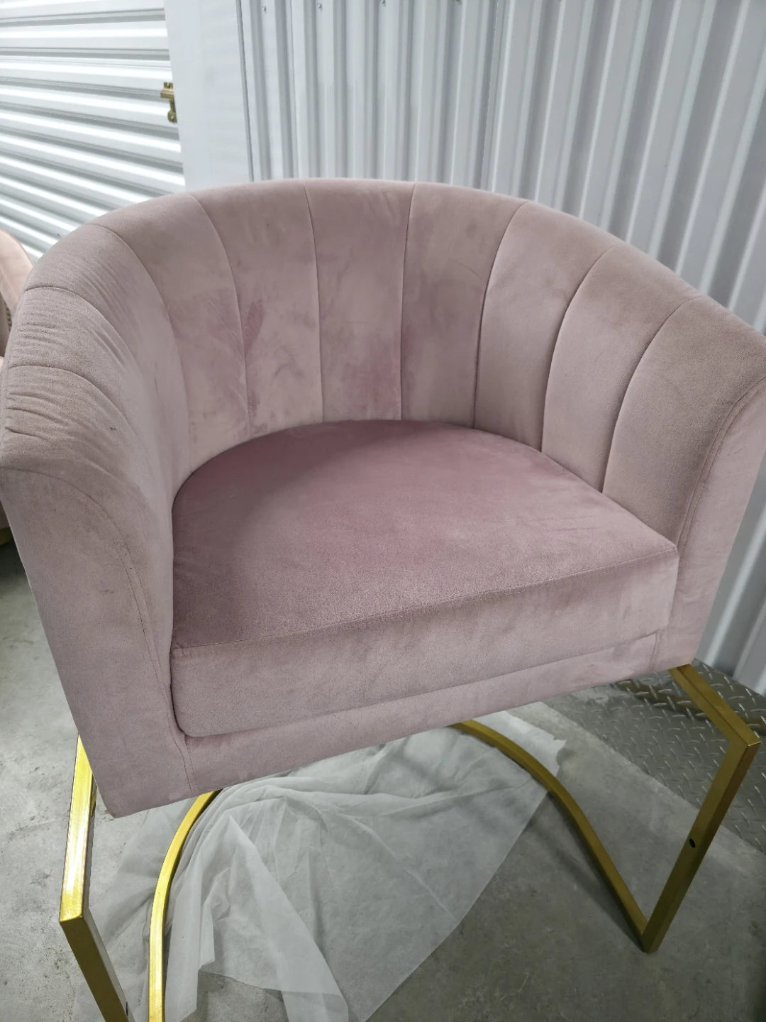 Pink Velvet Accent Chair with Gold Base - photo 2