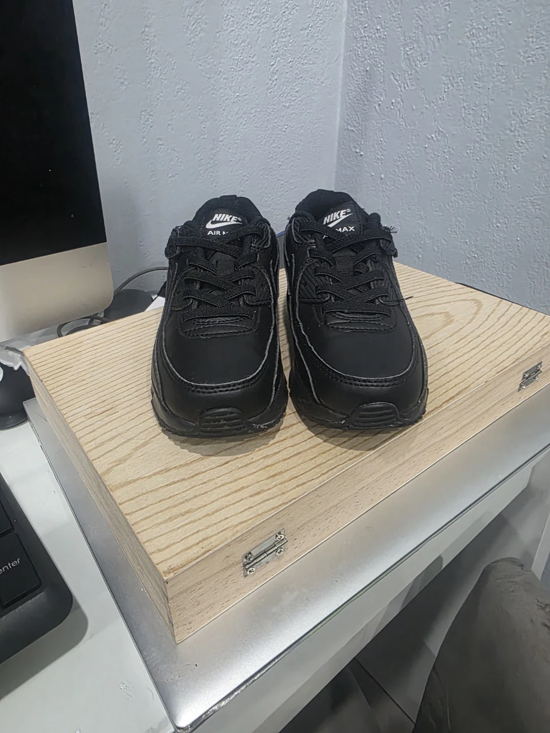 Nike Air Max 90 Black Leather Sneakers - photo 5