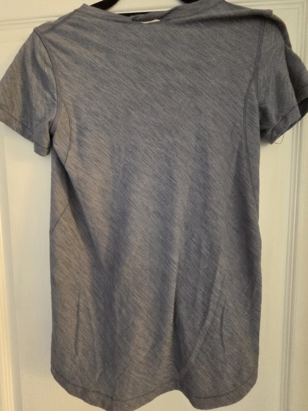Lululemon V Neck Ts - photo 5