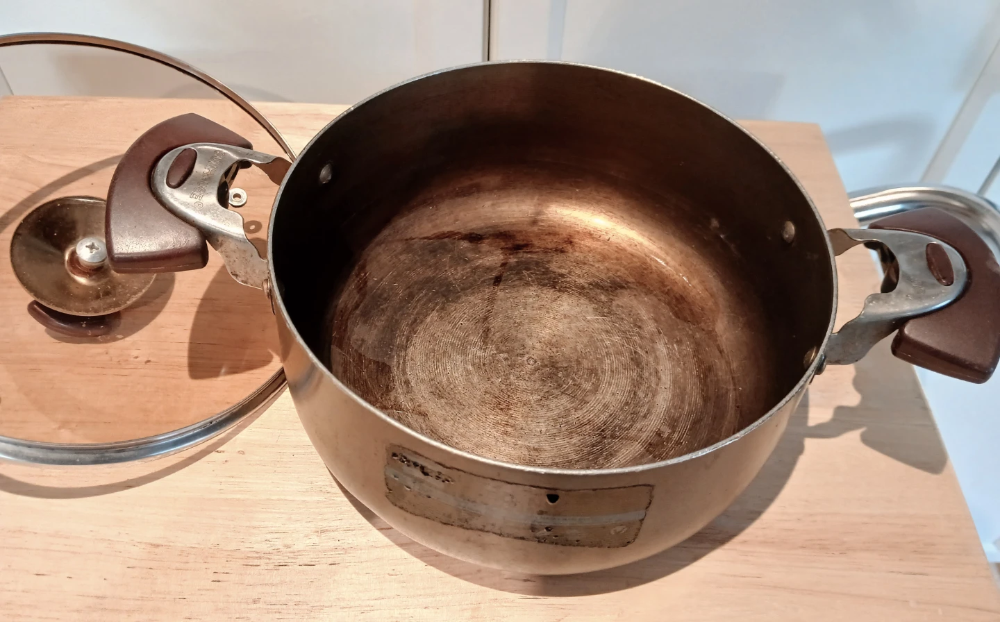 FREE Stock Pot with Glass Lid - photo 2