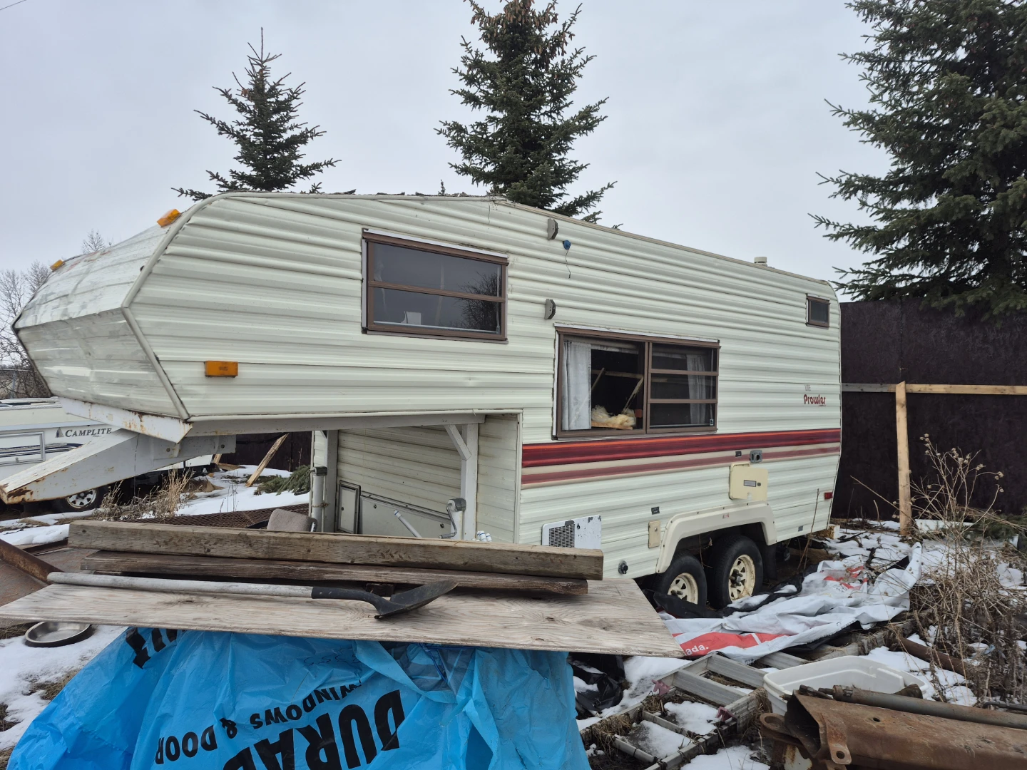 Lite Prowler Travel Trailer