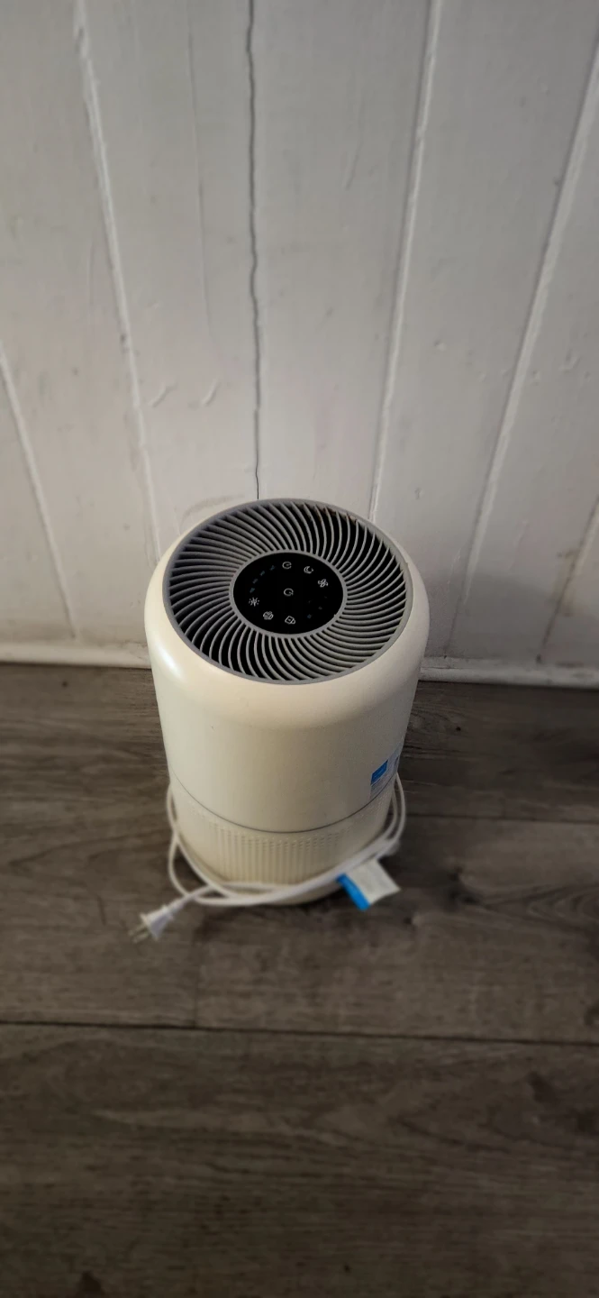 Levoit Air Purifier - photo 3