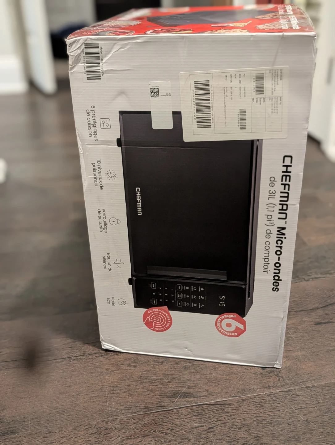 Chefman Countertop Microwave - photo 2