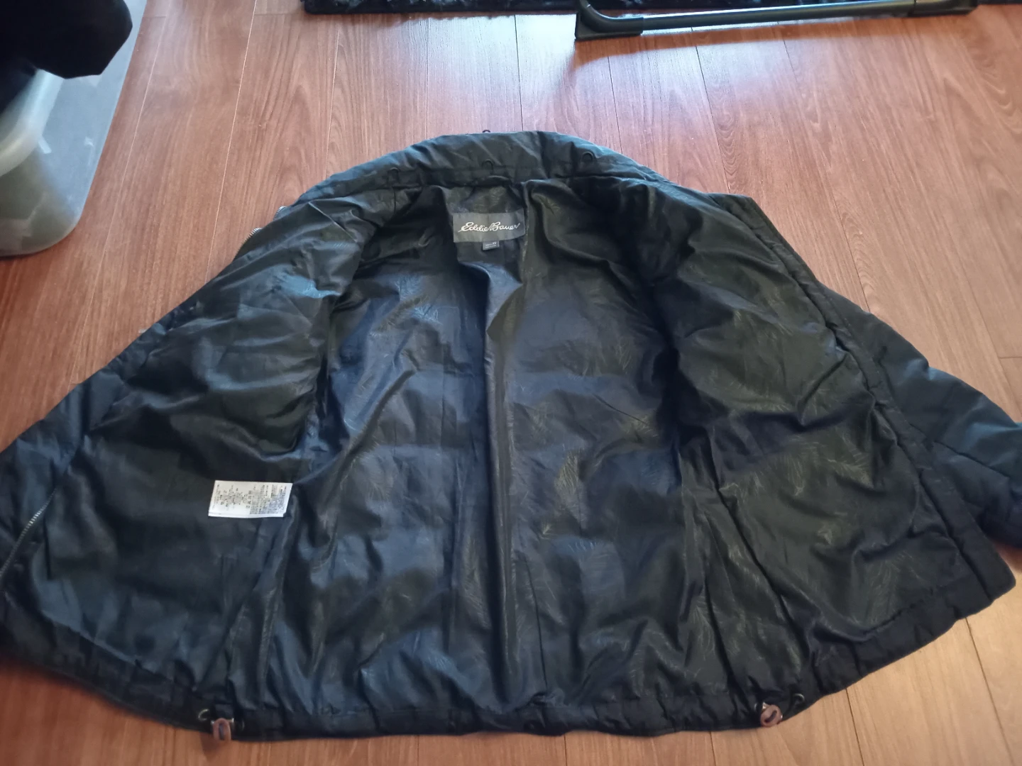 Eddie Bauer Puffer Coat - Black - photo 4
