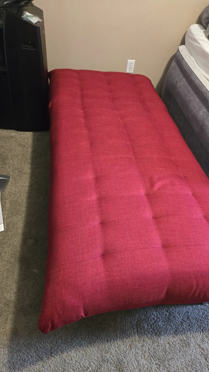 Red Tufted Daybed/Chaise Lounge