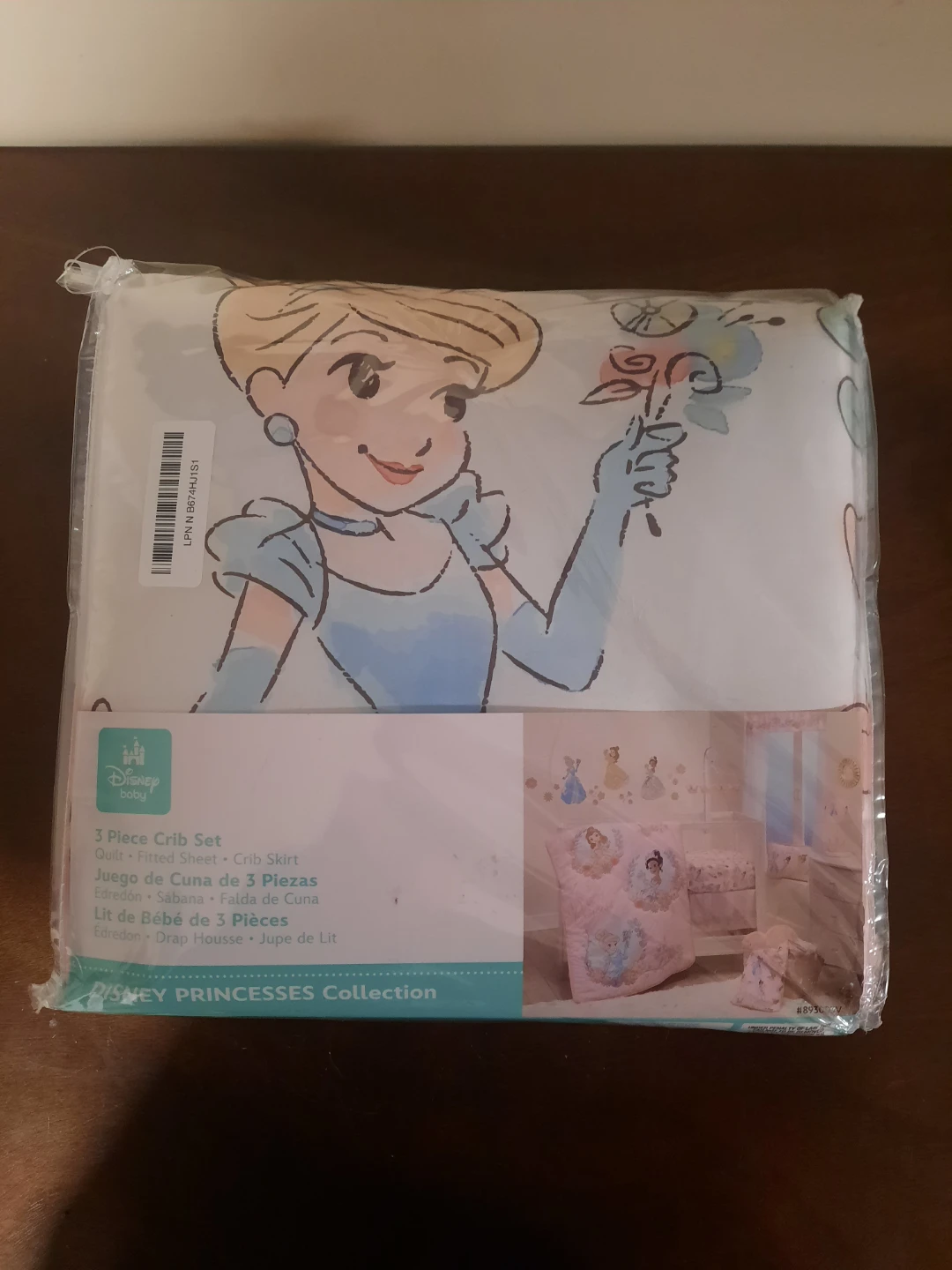 Lambs & Ivy Disney Princesses Crib Bedding Set - 3 Piece - photo 3