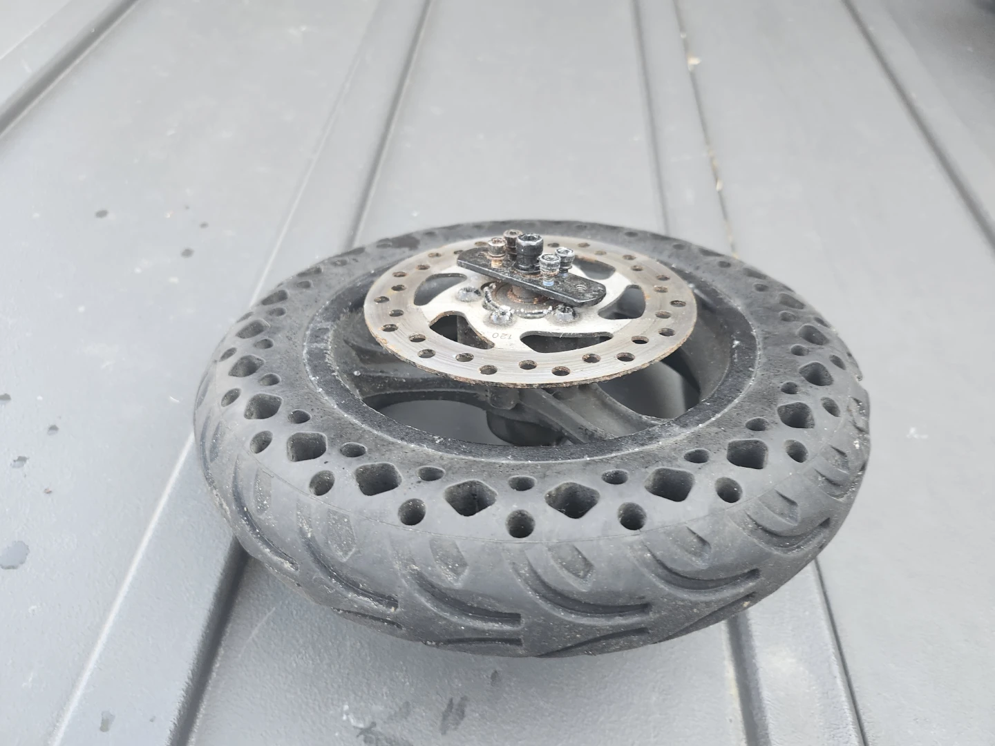 Electric Scooter rear Wheel with Disc Brake - photo 3