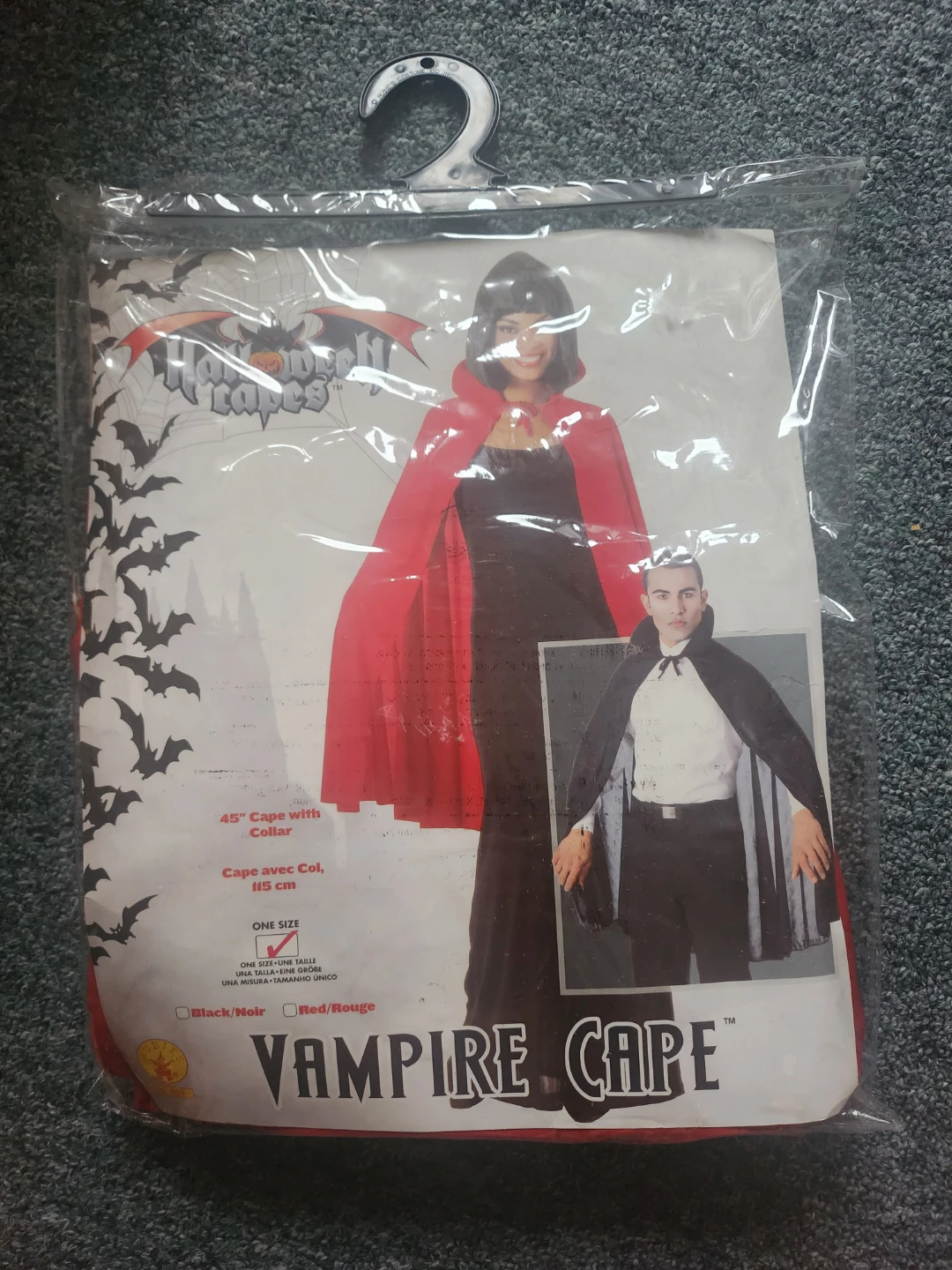 Rubie's Vampire Cape with Collar 🌱