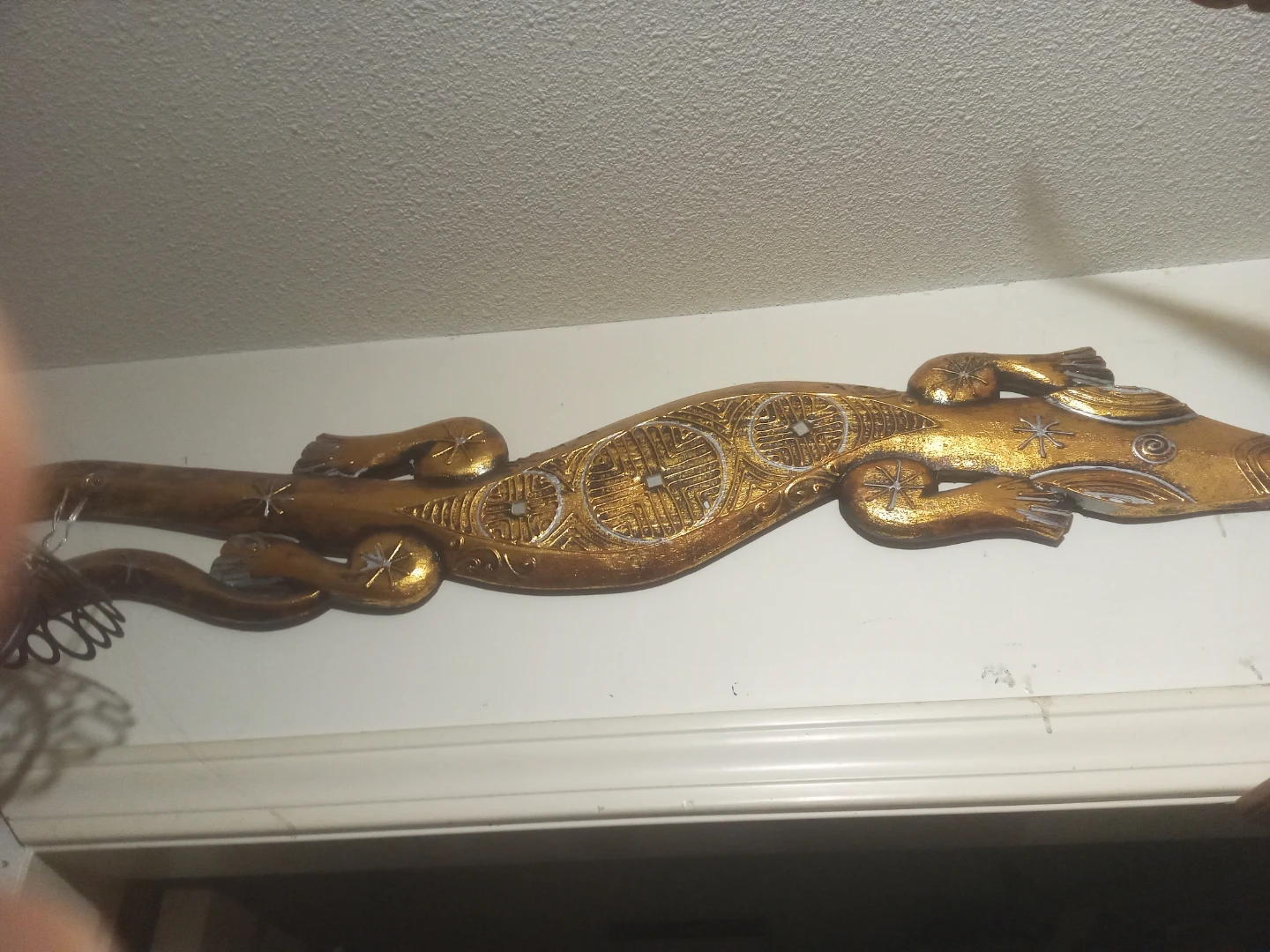Gold Decorative Lizard Wall Hanging