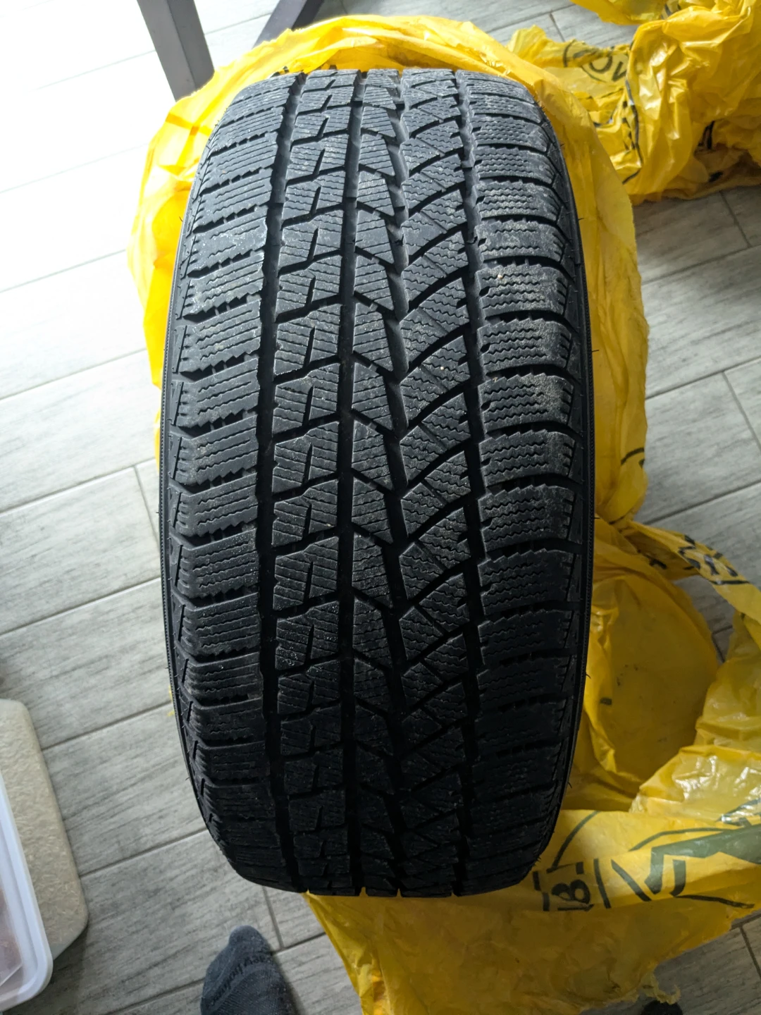 Double Star Winter Tire 225/50R17 - Set of 2