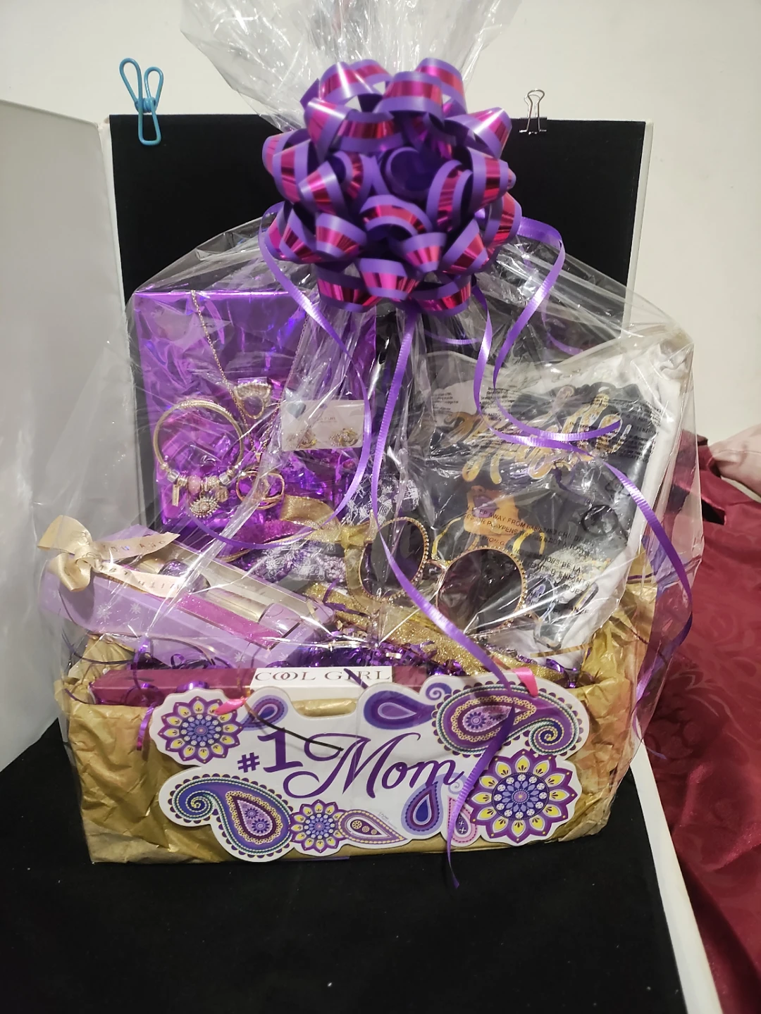 🌱Mom Gift Basket with Jewelry and Accessories New - photo 2