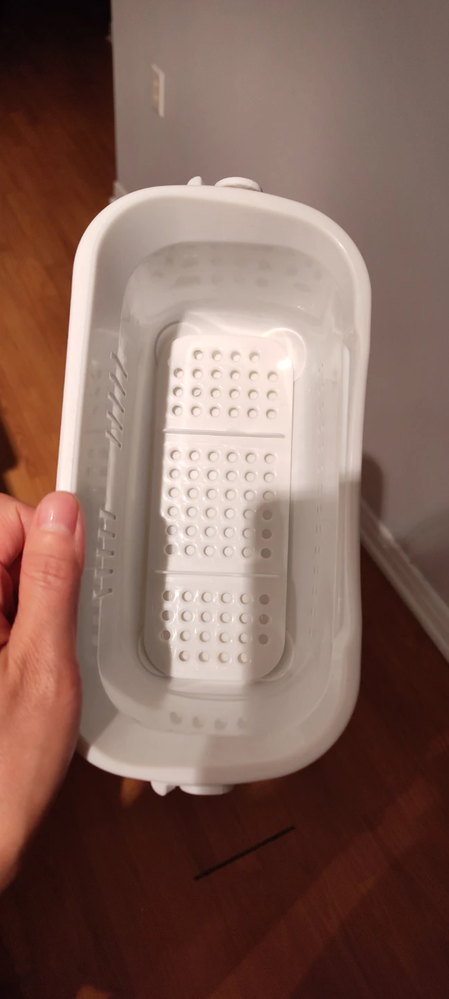 White plastic caddy with handle - photo 4