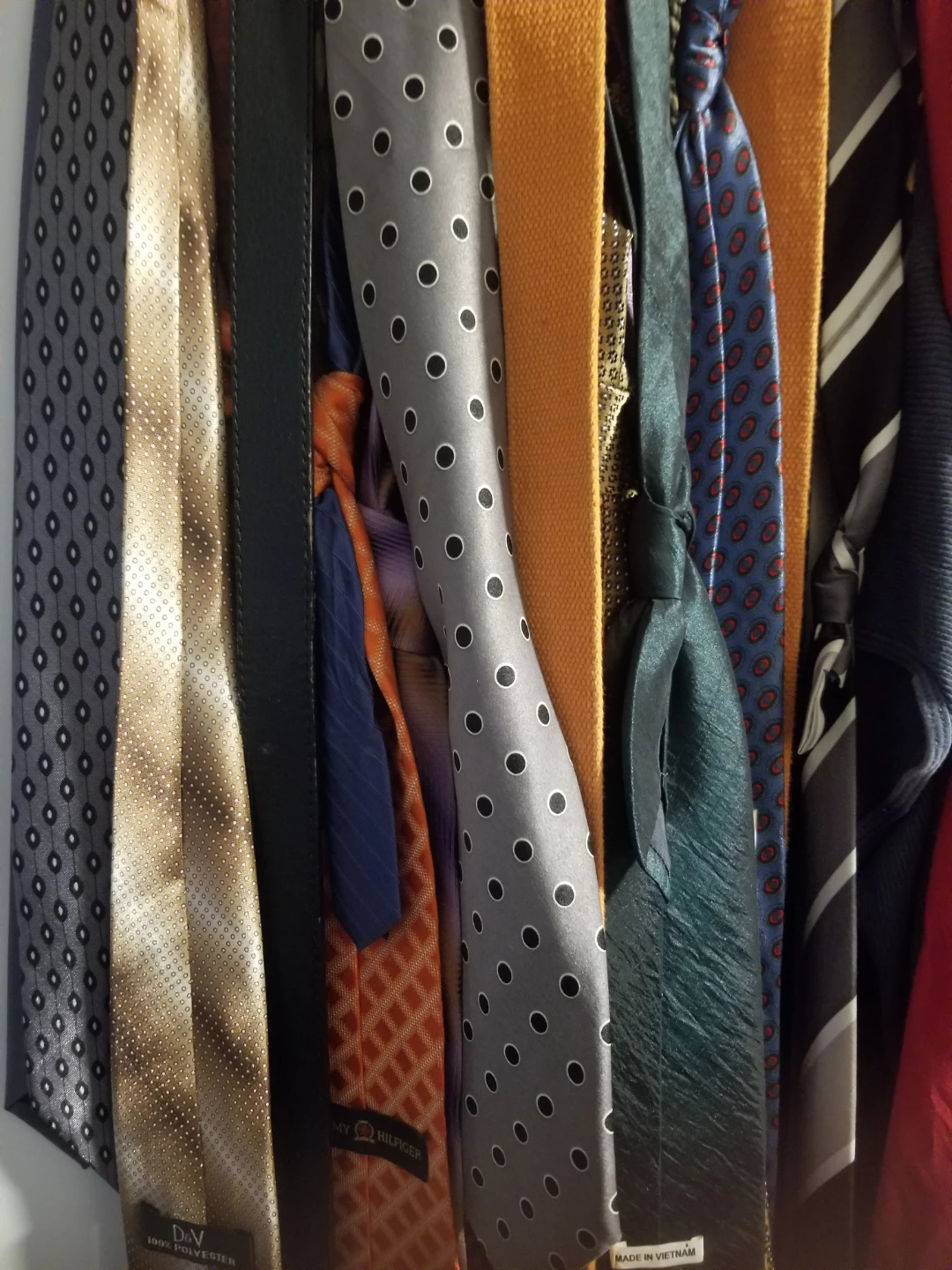 25 a tie just pick one - photo 2