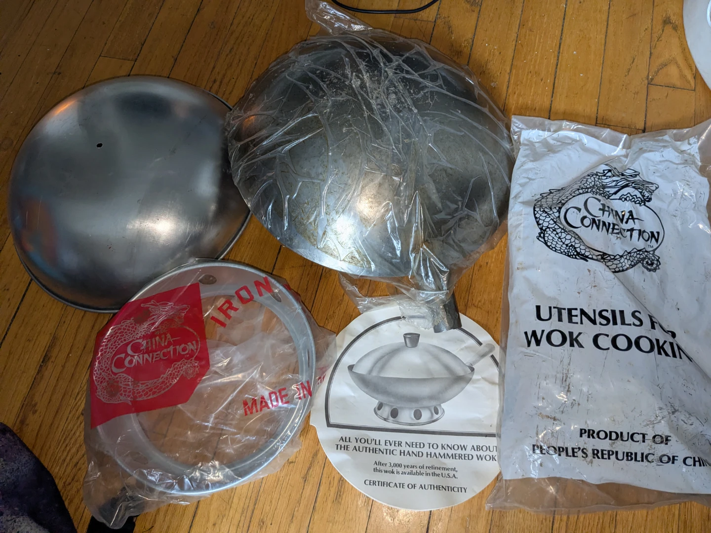 Vintage 1989 China Connection Hand Hammered Wok Set w/Utensils - photo 2