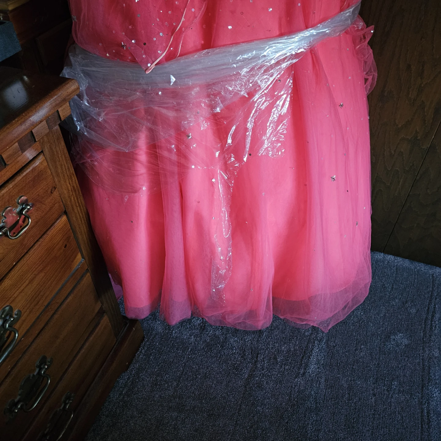 Formal Gown coral color size 18 - photo 3