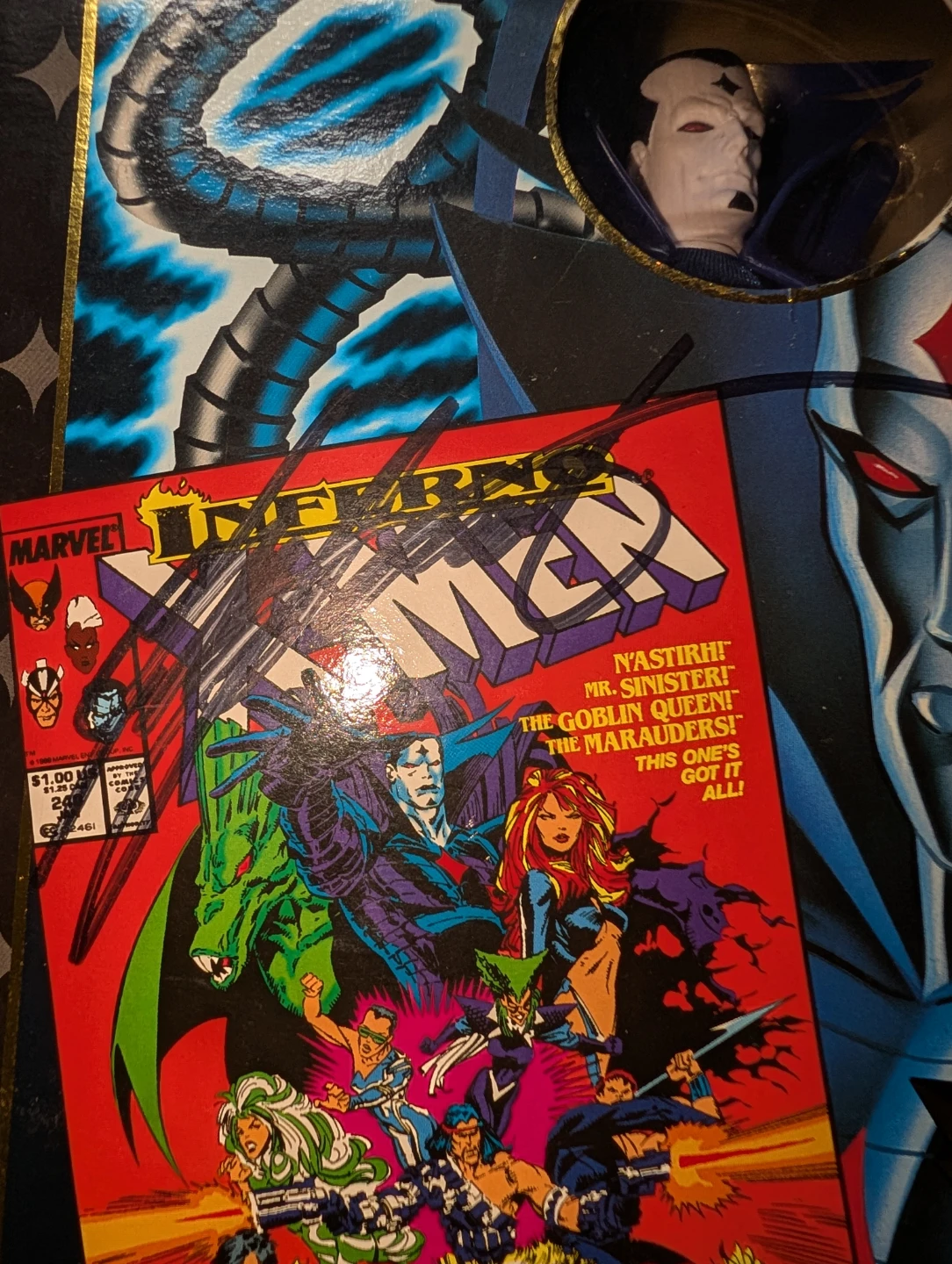 Signed Marvel Milestones Mr. Sinister 8-Inch Figure - photo 3