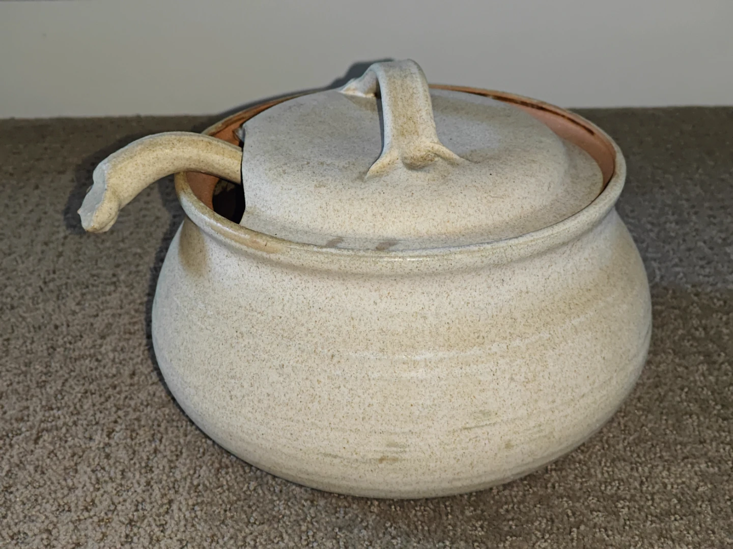 Large Casserole Pot Hand Crafted Vintage Art Pottery Dish Signed - photo 4