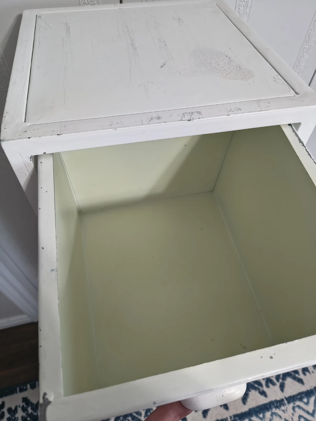 White 4-Drawer Metal Locker Cabinet - photo 2
