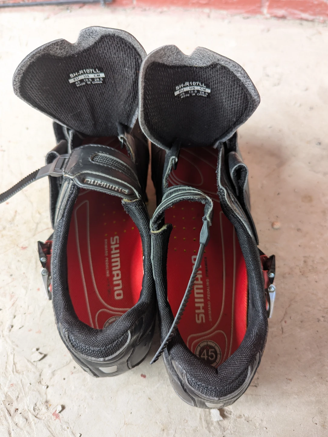 Shimano Road Bike Shoes w cleats 10.5 - photo 3