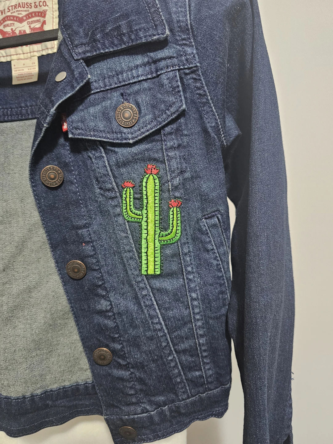 KIDS Levi Strauss & Co. Denim Jacket - Size S - photo 2