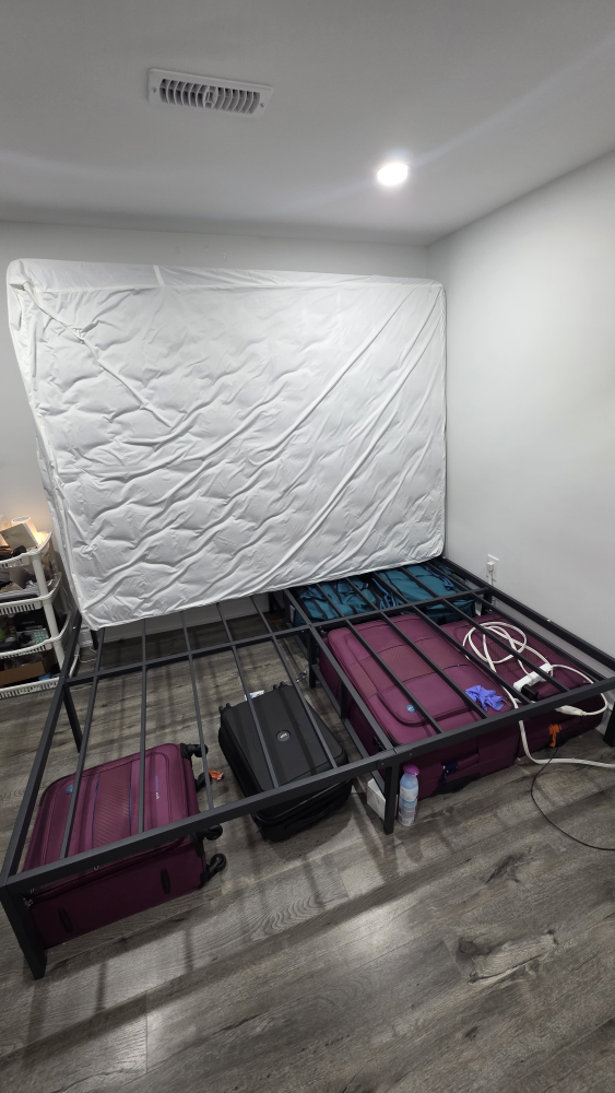 Queen bed frame with high density mattress - photo 3