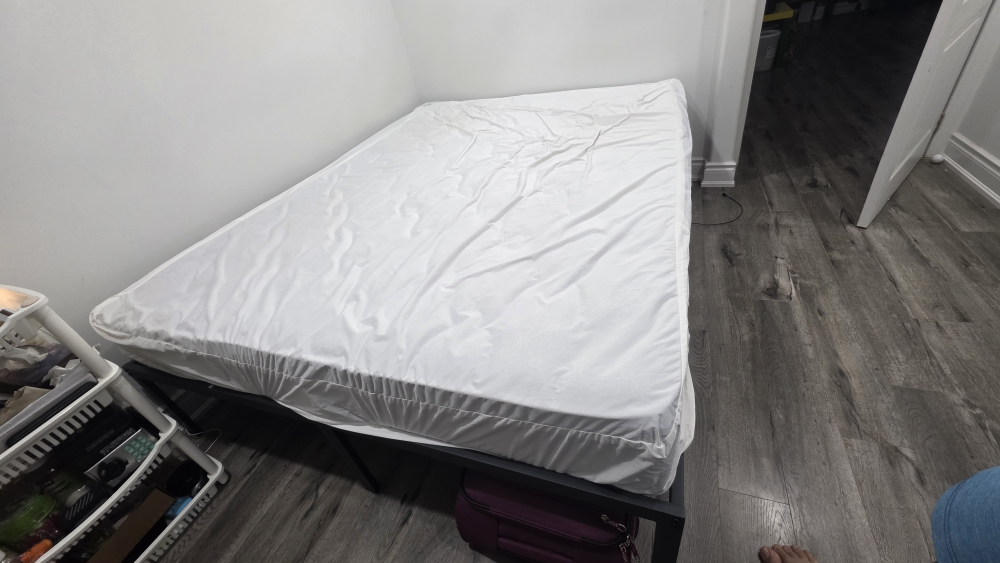 Queen bed frame with high density mattress - photo 4