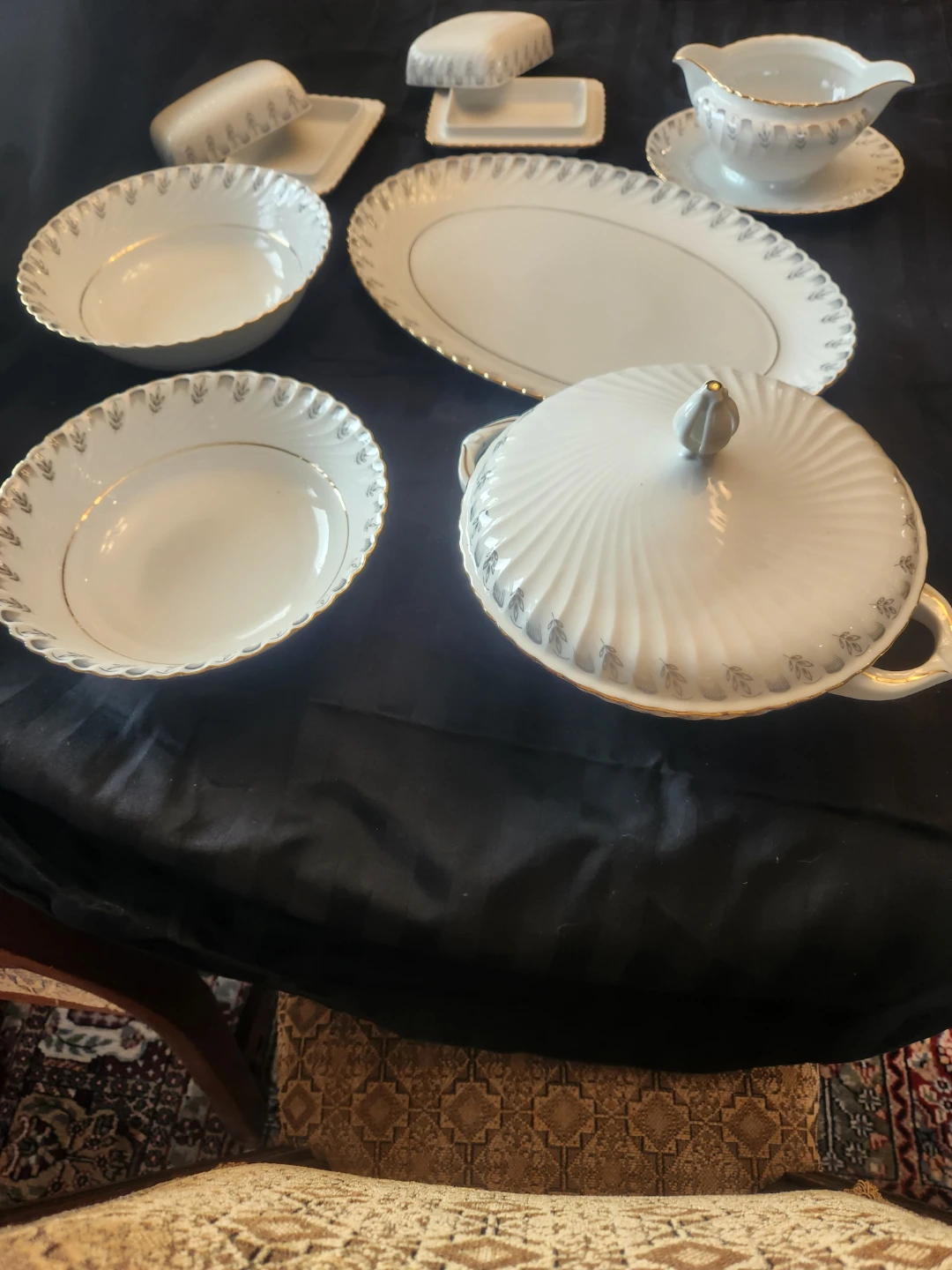White Porcelain Dinnerware Set